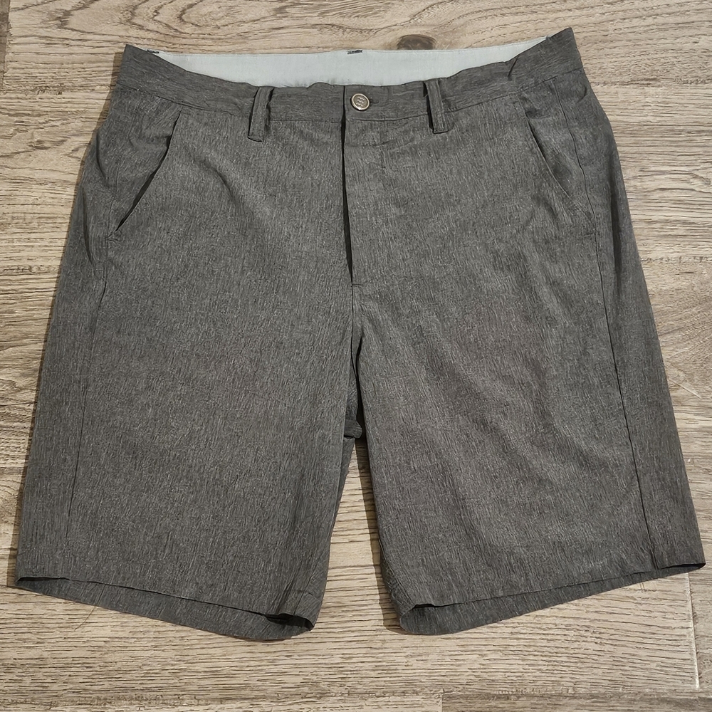 Free Fly Apparel Hybrid Performance Shorts - Grey - Size Medium 8" Inseam